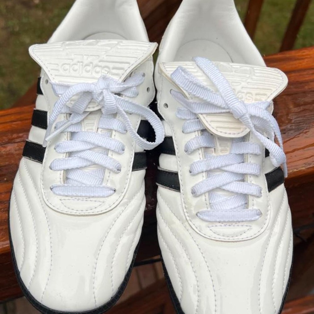 Adidas Originals Women 8 Men 7 Samba LT Patent Leather White Black Sneakers